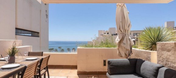 2 bedrooms Penthouse in Estepona, Spain No. 53089 3