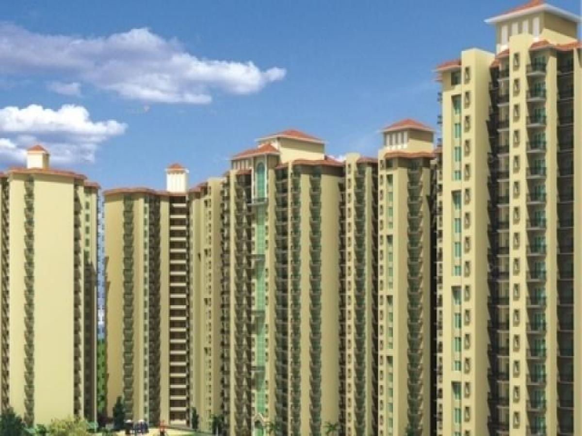 Дом с 4 спальнями в Нойда, Индия № 67701