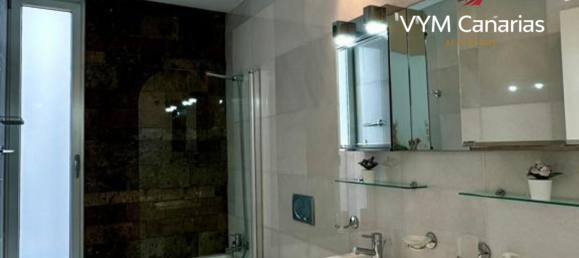 5 bedrooms Villa in Adeje, Spain No. 10130 15