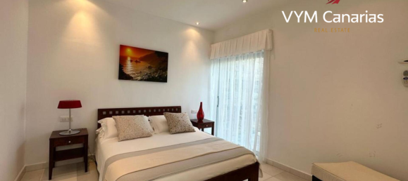 5 bedrooms Villa in Adeje, Spain No. 10130 13