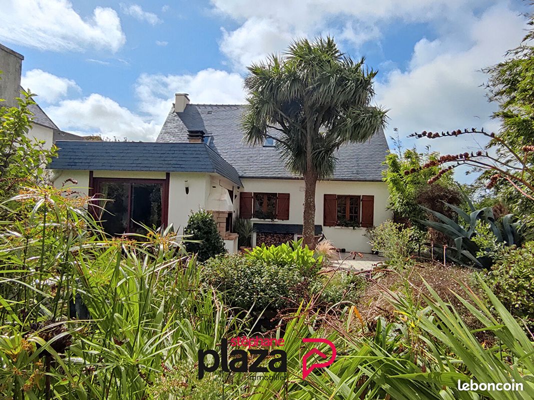 3 bedrooms House in Plouhinec, France No. 331923