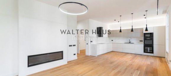 4 chambres Appartement à Eixample, Spain No. 156172 5