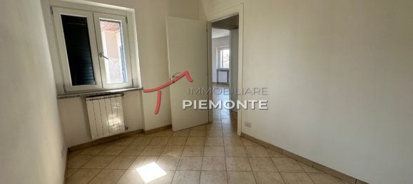 3 rooms Apartment in Fontaneto d'Agogna, Italy No. 170006 11
