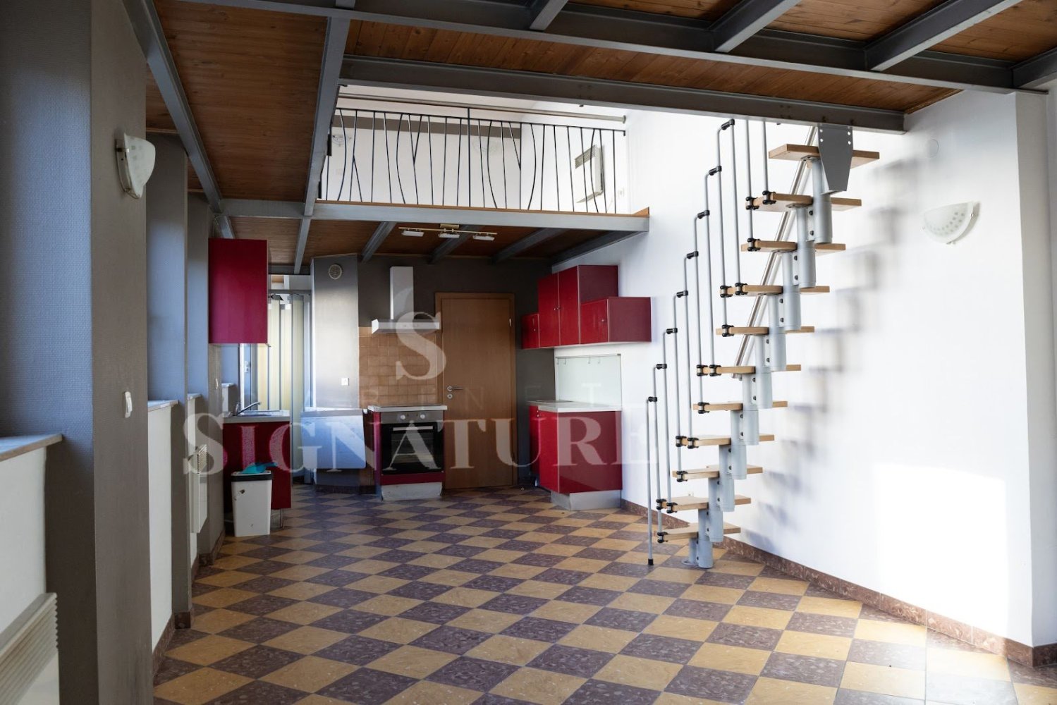 2 bedrooms Duplex in Longwy, France No. 218932