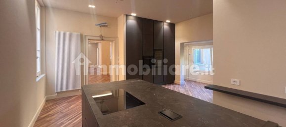 Квартира с 2 спальнями в Модена, Италия № 379663 10