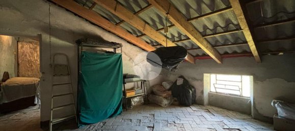 2 bedrooms House in Bruno, Italy No. 300007 17