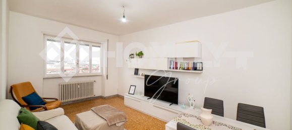 2 rooms Apartment in Rome, Italy No. 44910 3