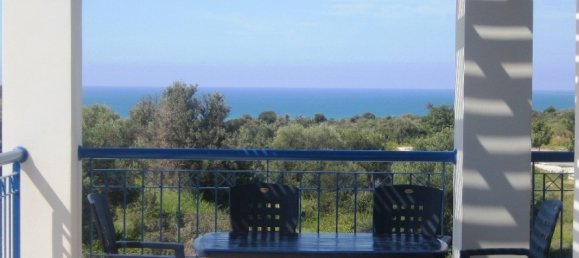 3 bedrooms Villa in Paphos, Cyprus No. 1653 12
