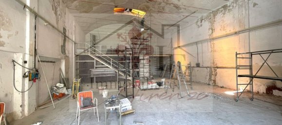  مستودع في Campi Bisenzio, Italy 250متر مربع رقم 298024 10