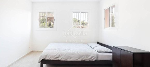 6 bedrooms House in Horta-Guinardo, Spain No. 151514 32