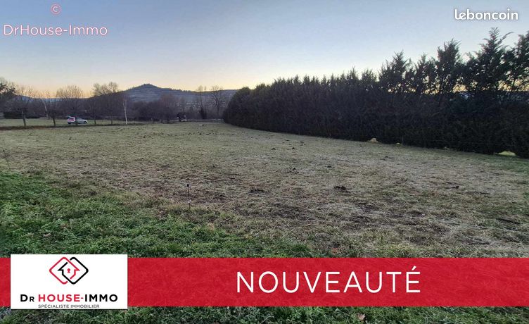 Земельный участок 600м² в Иссуар, Франция № 108663