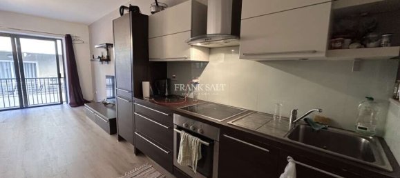 2 bedrooms Apartment in Sliema, Malta No. 5411 2