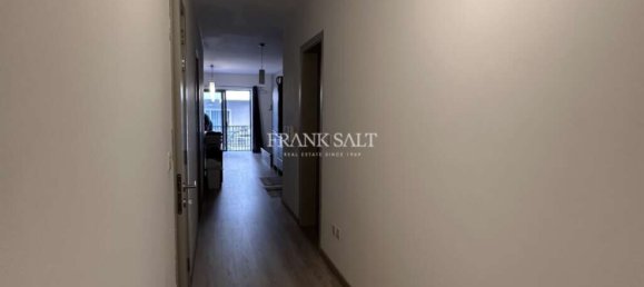 2 bedrooms Apartment in Sliema, Malta No. 5411 8