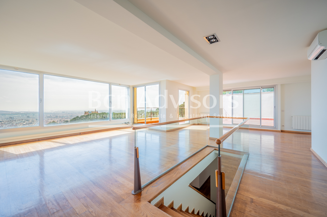 6 Schlafzimmer Villa in Barcelona, Spain, Nr. 163402