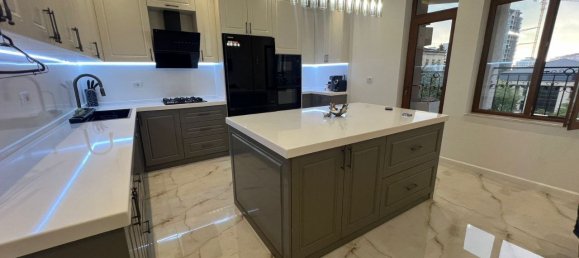 4 Schlafzimmer Wohnung in Nasimi, Azerbaijan, Nr. 1593 7