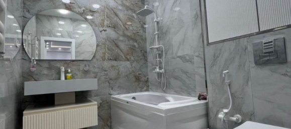 4 Schlafzimmer Wohnung in Nasimi, Azerbaijan, Nr. 1593 4