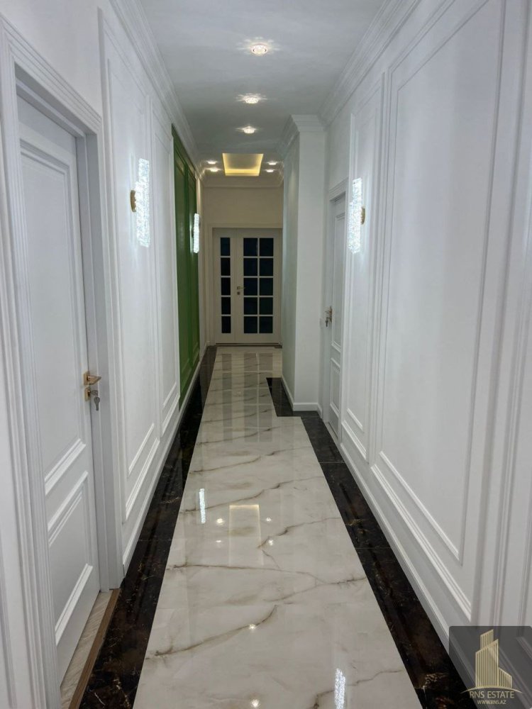 4 Schlafzimmer Wohnung in Nasimi, Azerbaijan, Nr. 1593