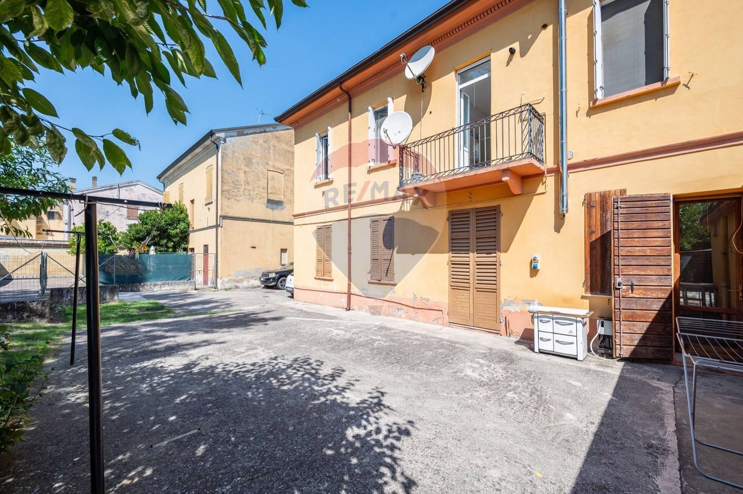 4 Schlafzimmer Wohnung in Dosolo, Italy, Nr. 359462