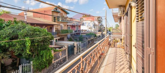 3 Schlafzimmer Wohnung in Mascalucia, Italy, Nr. 321173 23