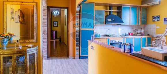 3 Schlafzimmer Wohnung in Mascalucia, Italy, Nr. 321173 6
