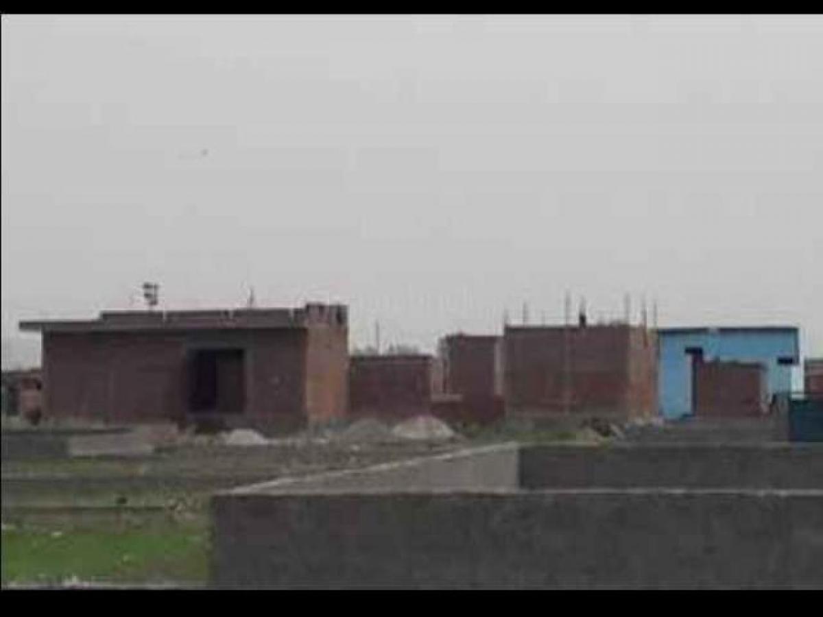  Land in Faridabad, India No. 34285