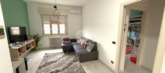 Apartamento de 3 habitaciónes en Paderno Dugnano, Italy No. 59958 3