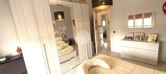 Apartamento de 3 habitaciónes en Paderno Dugnano, Italy No. 59958 14