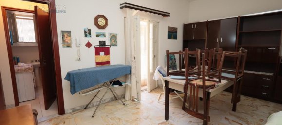 3 rooms House in Palagonia, Italy No. 230973 11