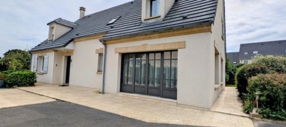 6 bedrooms House in Seine-Maritime, France No. 360017 3