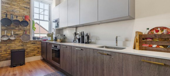 1 bedroom Apartment in London, United Kingdom No. 7687 3