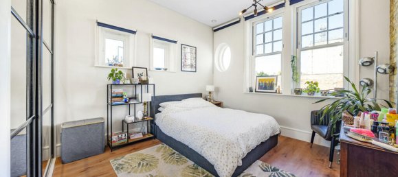 1 bedroom Apartment in London, United Kingdom No. 7687 7