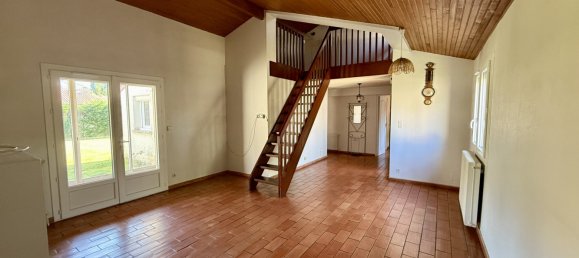 Дом с 4 спальнями в Вильнёв-сюр-Ло, Франция № 279350 5