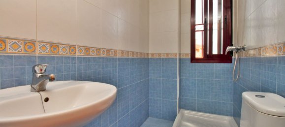 3 غرف نوم منزل في Alicante, Spain رقم 181561 15