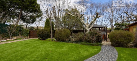 Дом с 5 спальнями в Педресуэла, Испания № 148308 38