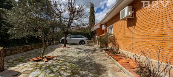 Дом с 5 спальнями в Педресуэла, Испания № 148308 5