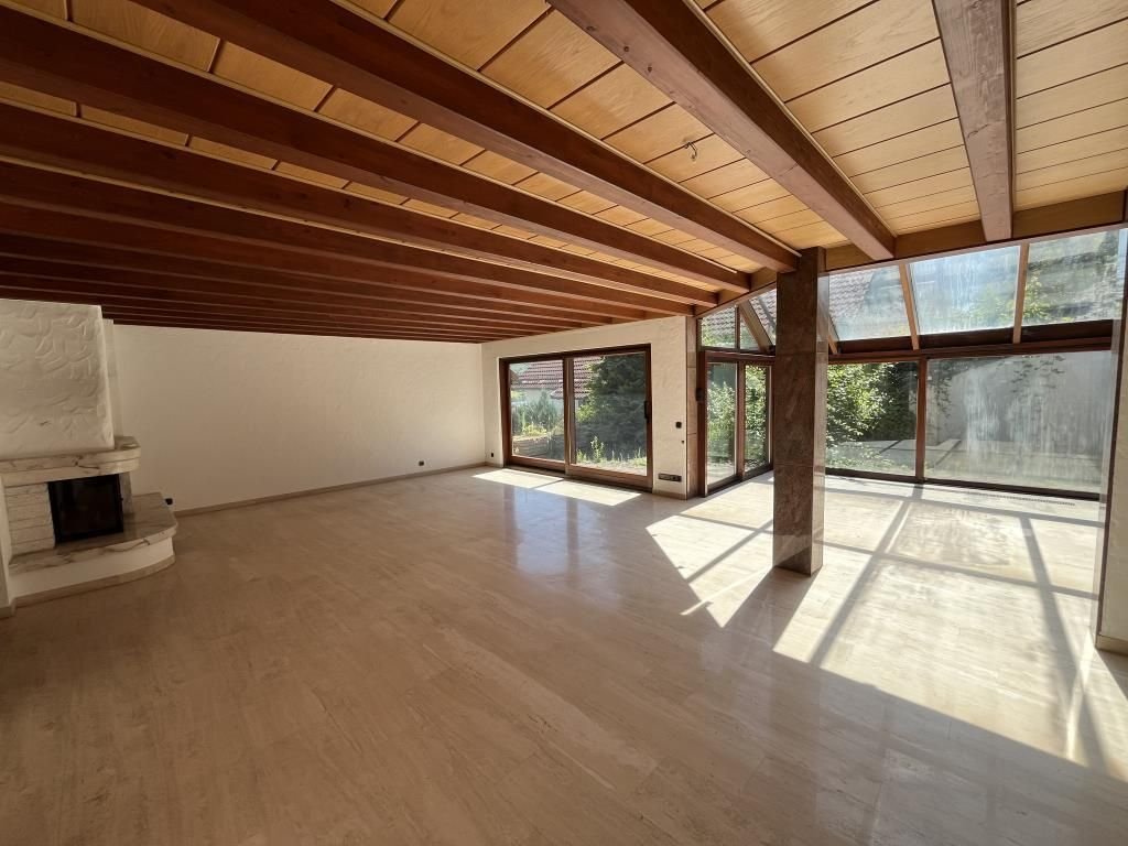 3غرفة تاون هاوس في Baden-Wurttemberg, Germany رقم 16213