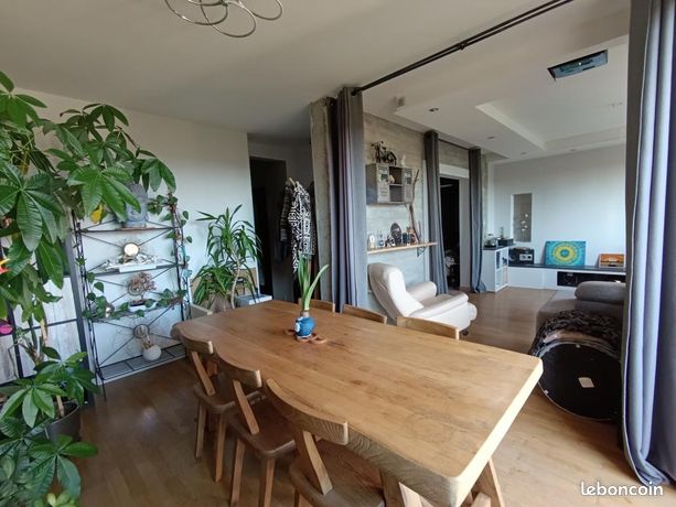 1 bedroom Apartment in Meyzieu, France No. 287711