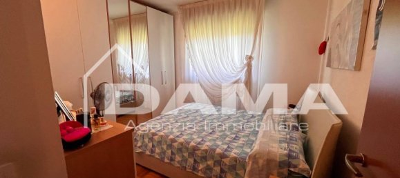 4 bedrooms Apartment in Forlì, Italy No. 83520 10