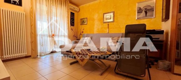 4 bedrooms Apartment in Forlì, Italy No. 83520 4