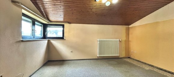 3 bedrooms Townhouse in Hof, Germany No. 271974 3