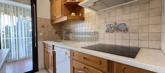 2 bedrooms Apartment in Frejus, France No. 335106 4