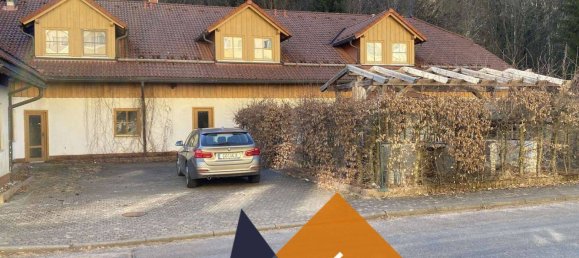 Отель, гостиница с 20 спальнями в Hildburghausen, Германия № 125982 3