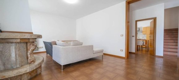 5 rooms Apartment in Cervia, Italy No. 37082 7