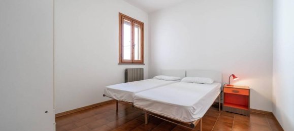 5 rooms Apartment in Cervia, Italy No. 37082 19