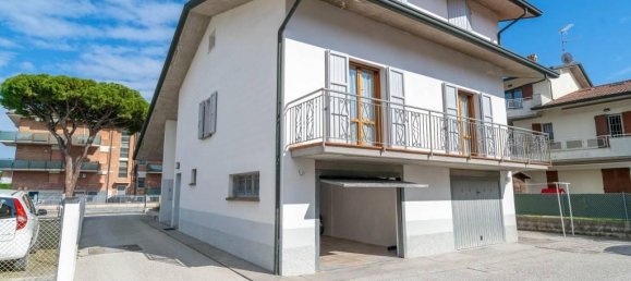 5 rooms Apartment in Cervia, Italy No. 37082 30