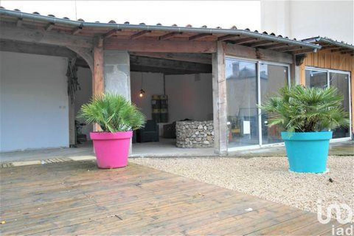 4 Schlafzimmer Haus in Montmorillon, France, Nr. 28260