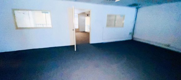 495.6m² Warehouse in Al Quoz, UAE No. 22298 9