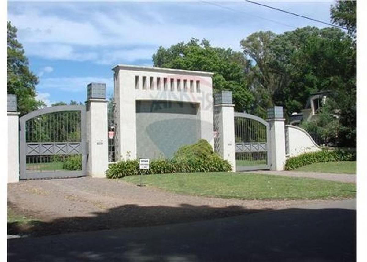  Land in Campo Creado, Argentina No. 33302