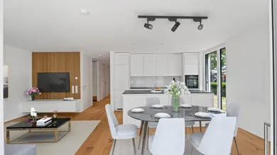 4غرفة شقة في Hard, Austria رقم 128167