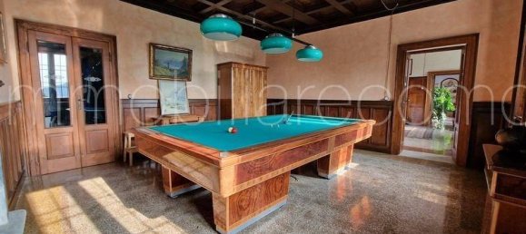 8 غرف نوم منزل في Como, Italy رقم 264213 7